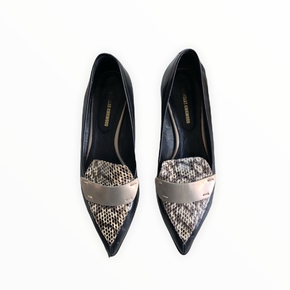 Nicholas Kirkwood Shoes - Nicholas Kirkwood 38 black loafer flats snake print leather pointed toe Womens